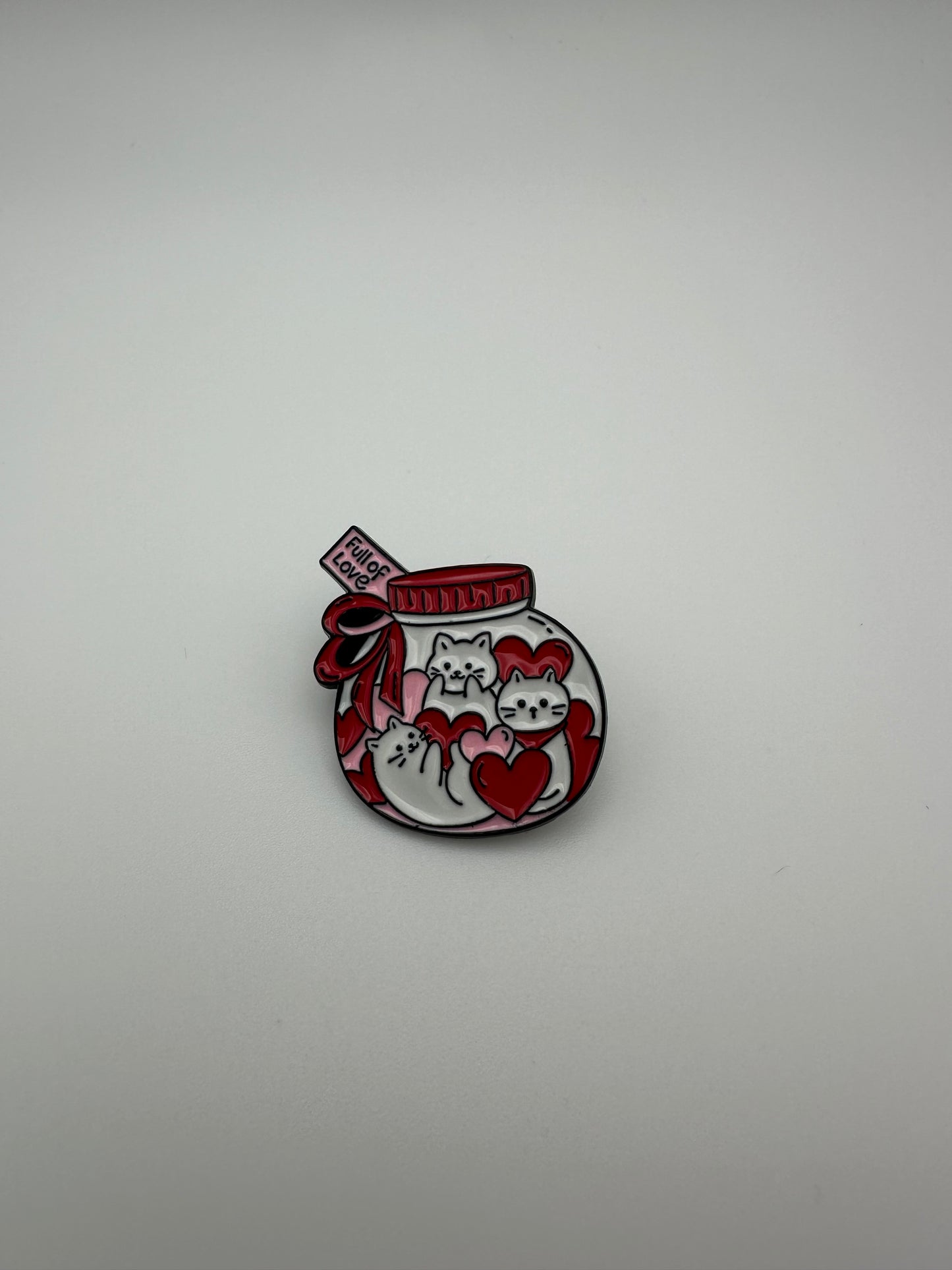Cute Valentine cats in a jar - Enamel pin badge